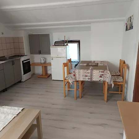 Apartman Zp44 *
