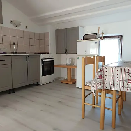 Διαμέρισμα Zp44 *