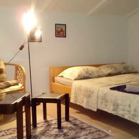 Apartment Zlatko *
